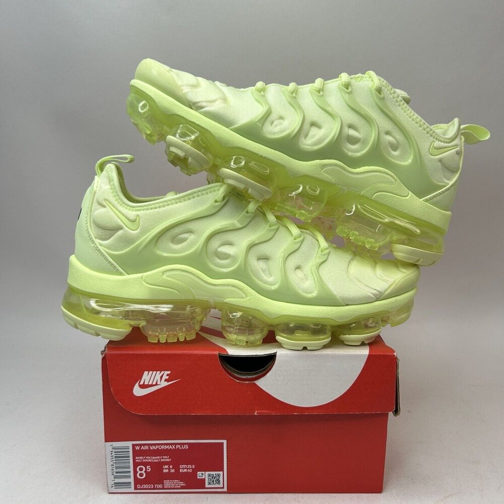 Nike Shoes Air VaporMax Plus WMNS “Barely Volt” 2024